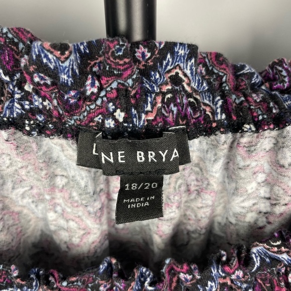 Lane Bryant Black Purple Boho Floral Diamond Top - Picture 3 of 6